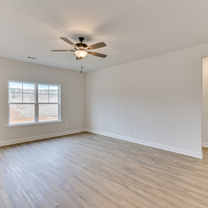 131 Burlwood Rd, Greenwood, South Carolina - Williamsburg II