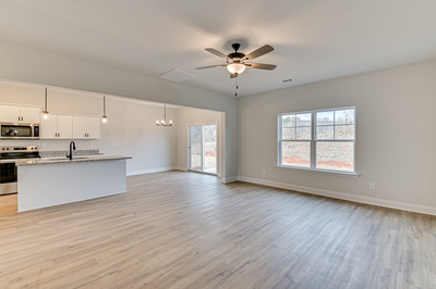 131 Burlwood Rd, Greenwood, South Carolina - Williamsburg II