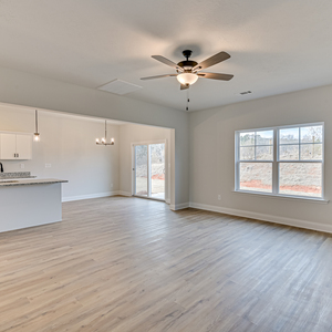 131 Burlwood Rd, Greenwood, South Carolina - Williamsburg II