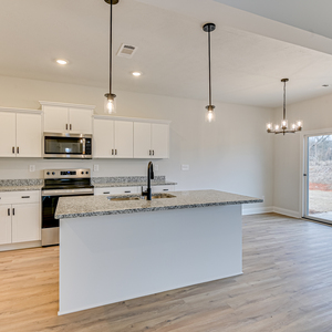 131 Burlwood Rd, Greenwood, South Carolina - Williamsburg II