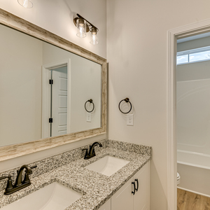 131 Burlwood Rd, Greenwood, South Carolina - Williamsburg II