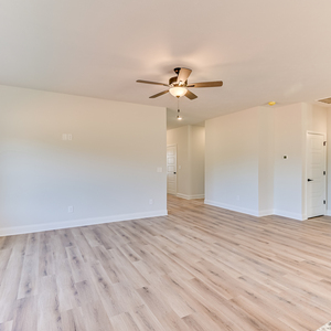 329 Burlwood Rd, Greenwood, South Carolina - Bridgeport