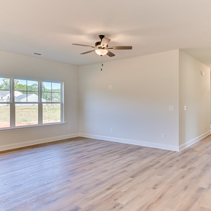 329 Burlwood Rd, Greenwood, South Carolina - Bridgeport
