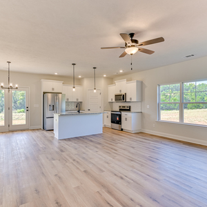 329 Burlwood Rd, Greenwood, South Carolina - Bridgeport