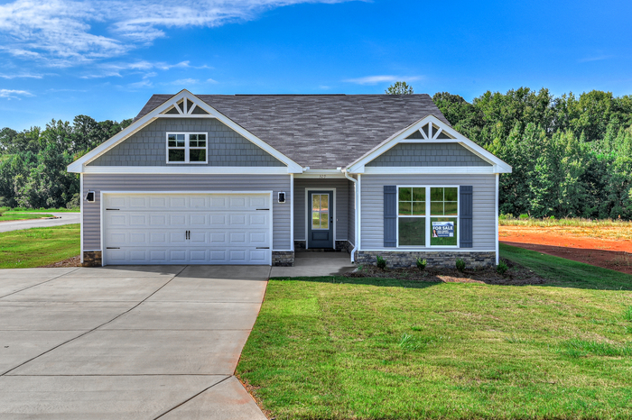 329 Burlwood Rd, Greenwood, South Carolina