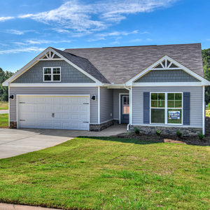 329 Burlwood Rd, Greenwood, South Carolina - Bridgeport