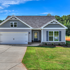 329 Burlwood Rd, Greenwood, South Carolina - Bridgeport